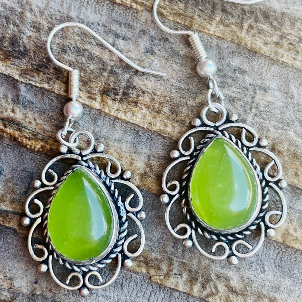 Silver and Lime Green Boho Earrings, NWOT - Picture 5 of 15